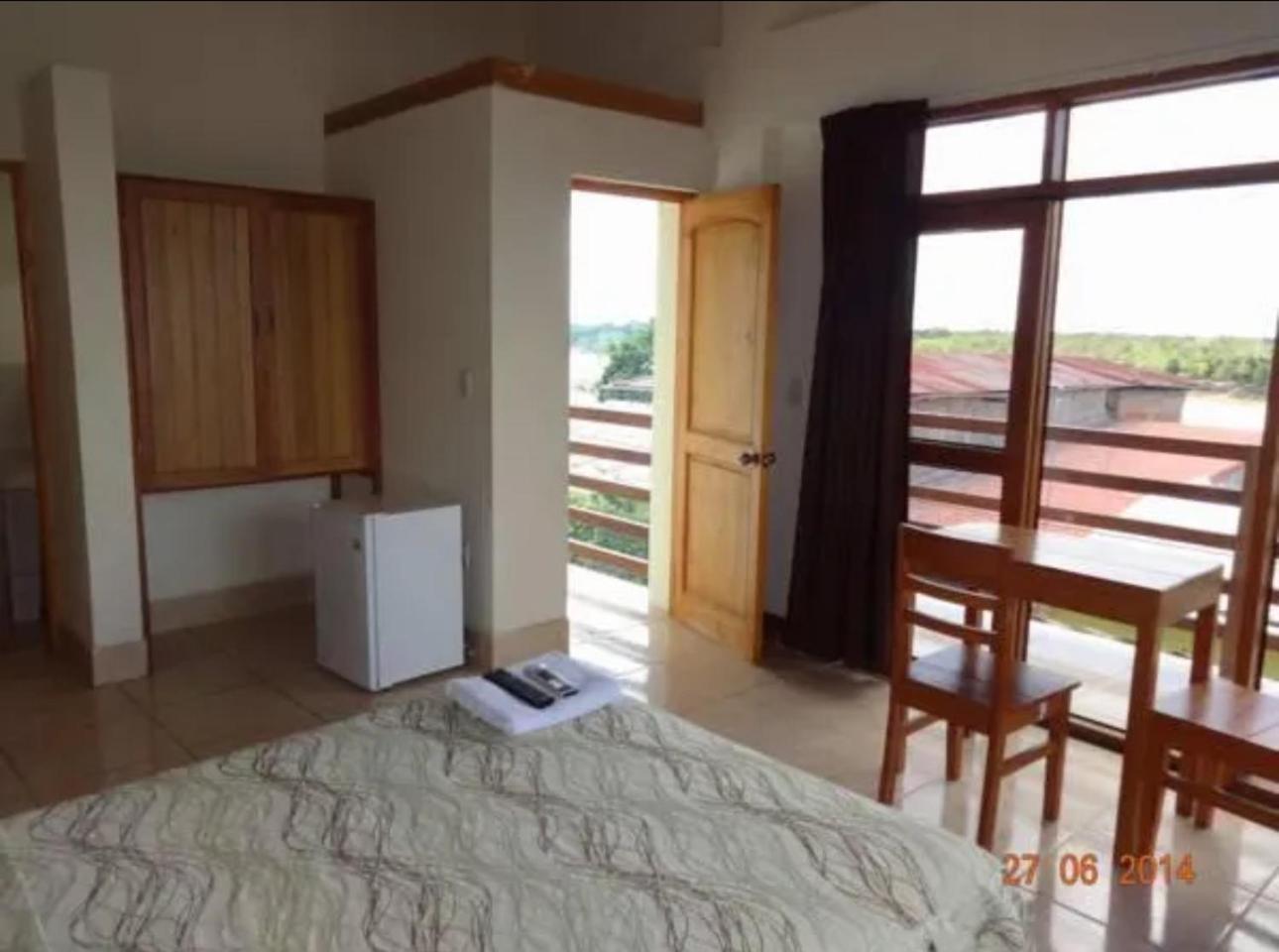 Hostal El Puerto Yurimaguas Kültér fotó