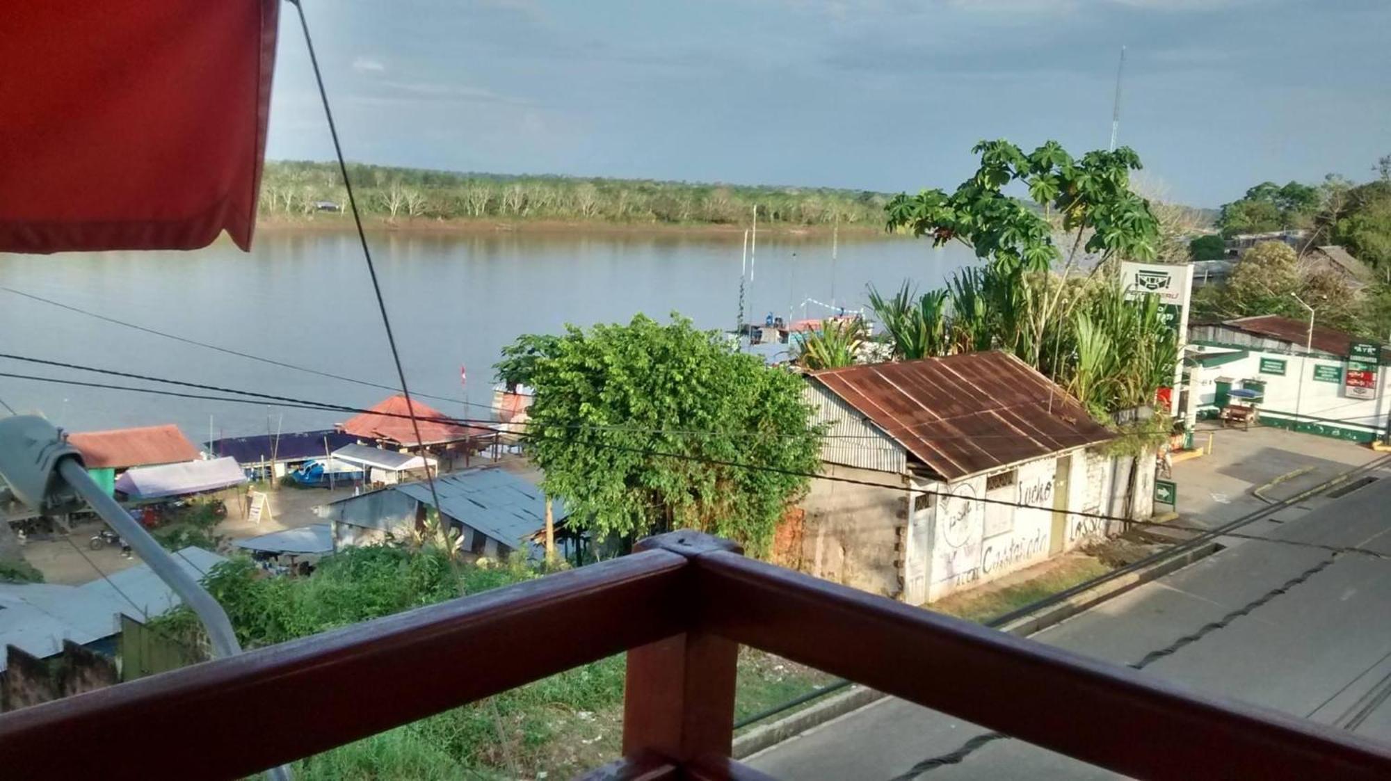 Hostal El Puerto Yurimaguas Kültér fotó