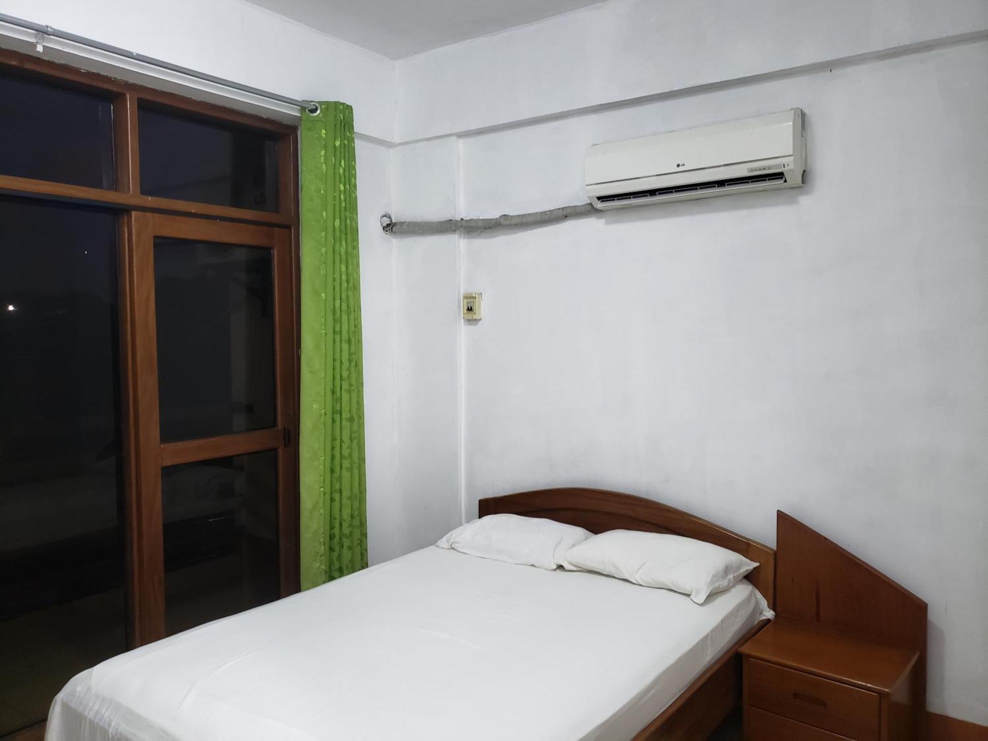 Hostal El Puerto Yurimaguas Kültér fotó
