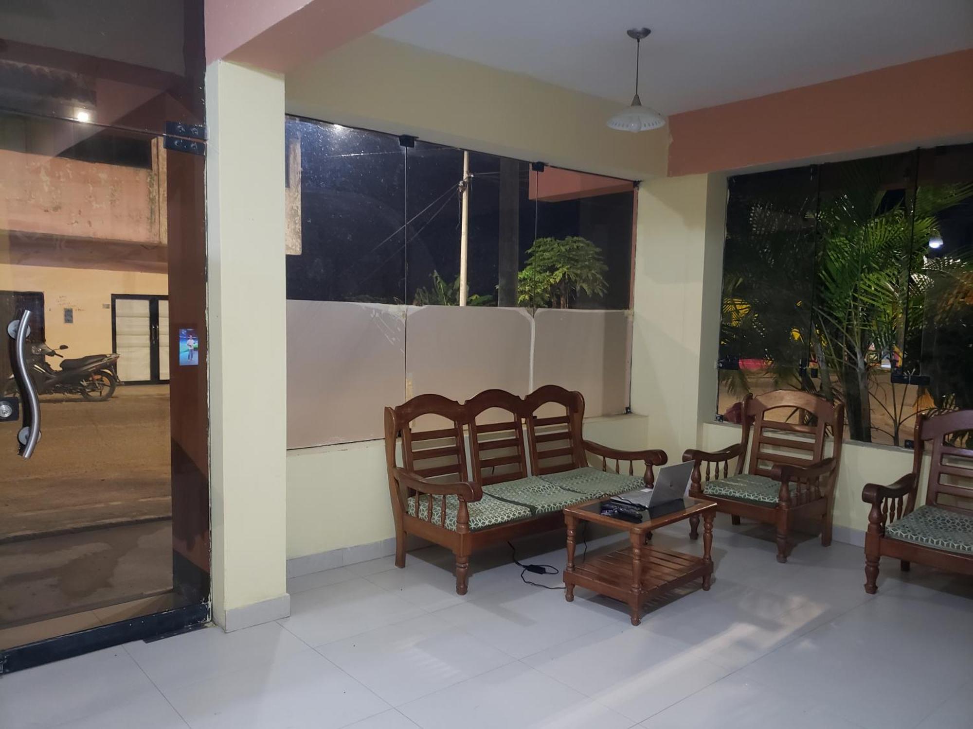 Hostal El Puerto Yurimaguas Kültér fotó