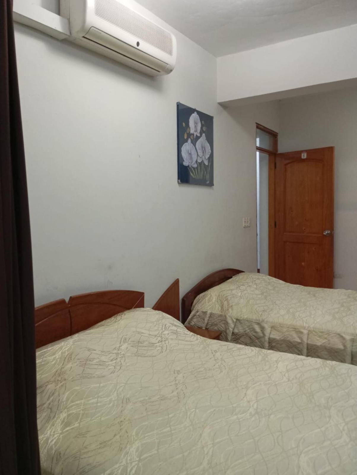 Hostal El Puerto Yurimaguas Kültér fotó