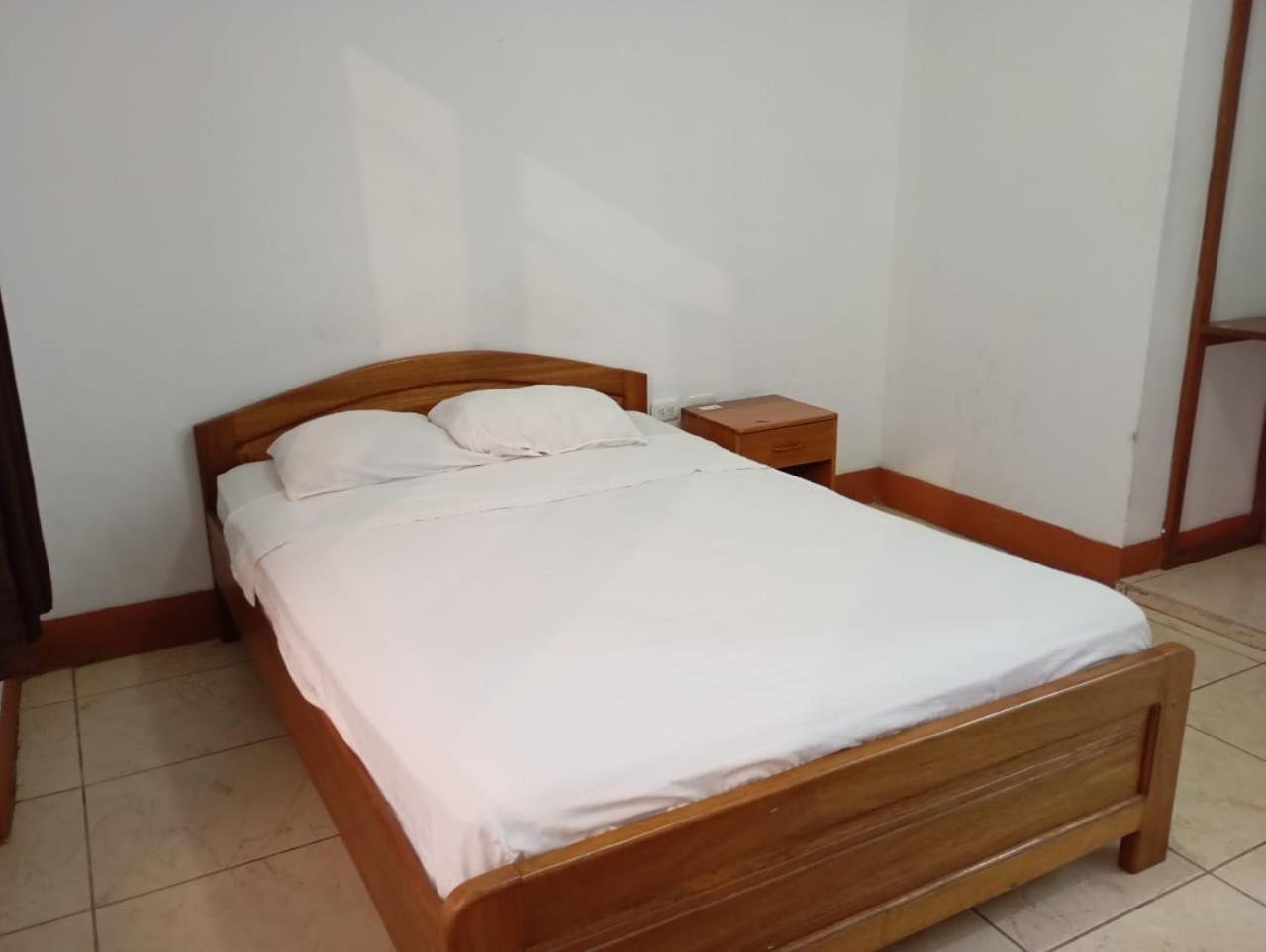 Hostal El Puerto Yurimaguas Kültér fotó