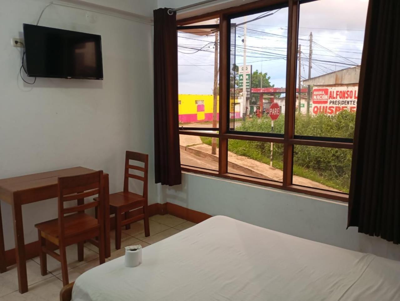Hostal El Puerto Yurimaguas Kültér fotó