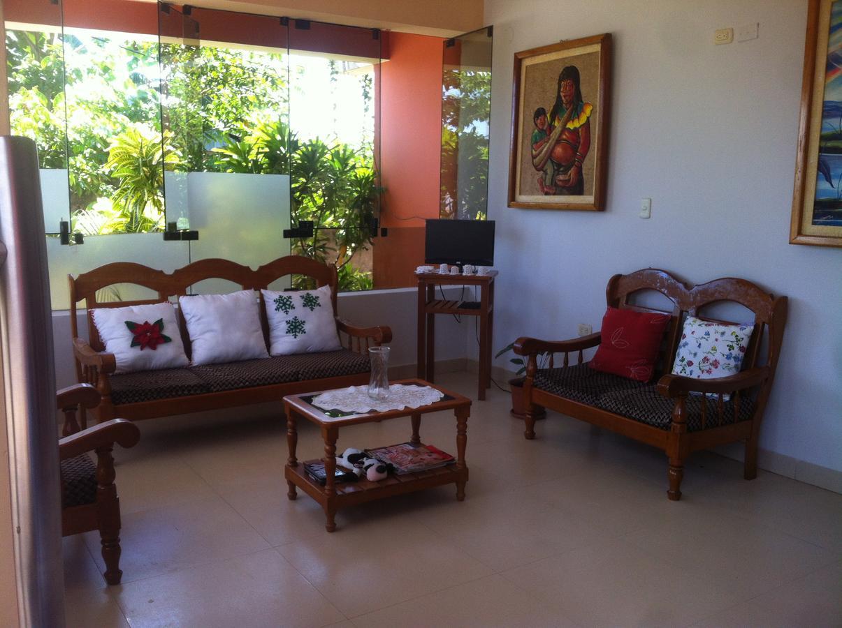 Hostal El Puerto Yurimaguas Kültér fotó